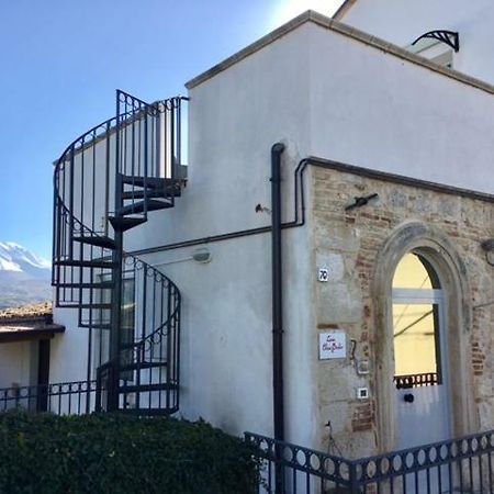 Casa Elvira Basilico Villa San Valentino in Abruzzo Citeriore Bagian luar foto